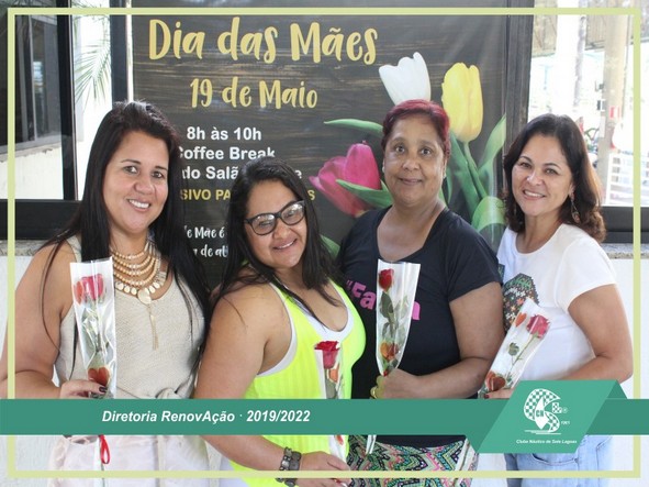 Mães são homenageadas pela Diretoria RenovAção.